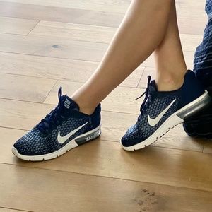 Limited Collection Nike AirMax  Sneakers Blue 8.5 Women